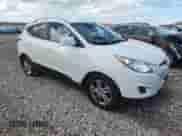 2011 Hyundai Tucson GLS с VIN KM8JUCAC5BU212189, выставлен на аукционе Copart как лот 86173715 с пробегом 114 696 миль миль и Списание • Salvage title. История ставок и продаж доступна на DreamBid. Изображение 4.