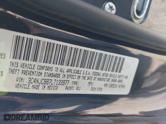 2020 Jeep Compass Latitude with VIN 3C4NJCBB7LT133977, listed as a IAAI auction lot 40950290 with 71,428 mi miles and . Bid and sale history available at DreamBid. Image 9.