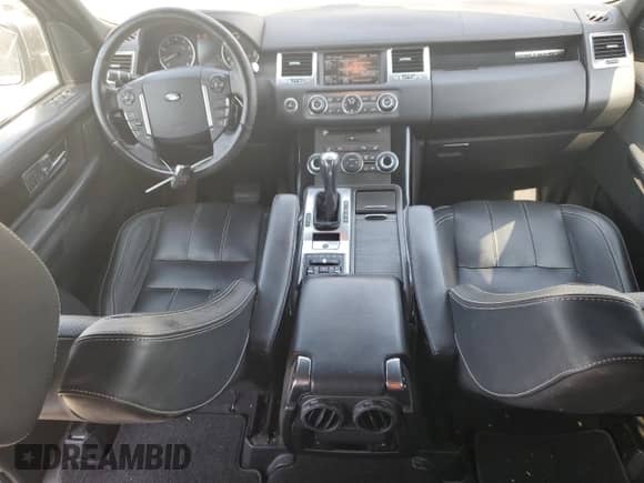 2012 Land Rover Range Rover Sport SC z VIN SALSH2E47CA739222, wystawiony jako Copart lot #62760395 z przebiegiem 75 804 mil mil oraz Czysty tytuł • Clean title. Historia ofert i sprzedaży dostępna na DreamBid. Obrazek 8.