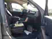 2024 Toyota Tundra Limited z VIN 5TFWA5DB9RX161273, wystawiony jako IAAI lot #41676655 z przebiegiem 10 371 mil mil oraz . Historia ofert i sprzedaży dostępna na DreamBid. Obrazek 5.