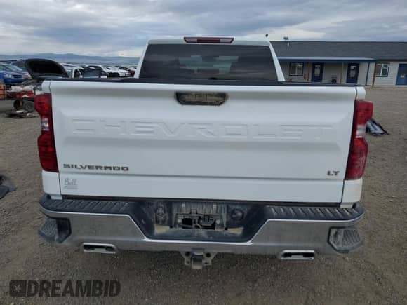 2022 Chevrolet Silverado 1500 LT с VIN 1GCUYDET4NZ128166, выставлен на аукционе Copart как лот 53853275 с пробегом 82 146 миль миль и Списание • Salvage title. История ставок и продаж доступна на DreamBid. Изображение 6.