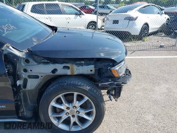 2015 Jeep Grand Cherokee Summit с VIN 1C4RJFJM4FC764997, выставлен на аукционе IAAI как лот 42966100 с пробегом Не указан миль и . История ставок и продаж доступна на DreamBid. Изображение 17.