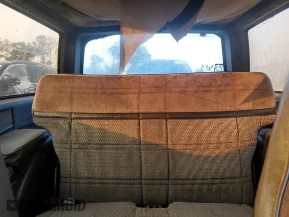 1988 Chevrolet Blazer с VIN 1GNCS18R7J8221699, выставлен на аукционе Copart как лот 59299785 с пробегом 307 873 миль миль и Чистый • Clean title. История ставок и продаж доступна на DreamBid. Изображение 10.