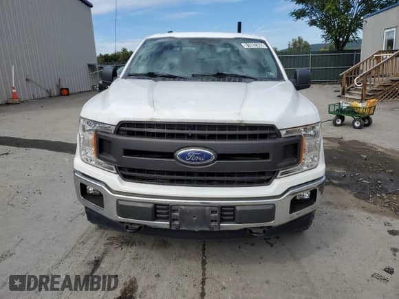 2018 Ford F-150 XL with VIN 1FTFX1E55JFE54677, listed as a Copart auction lot 81082365 with 72,205 mi miles and Clean title. Bid and sale history available at DreamBid. Image 5.