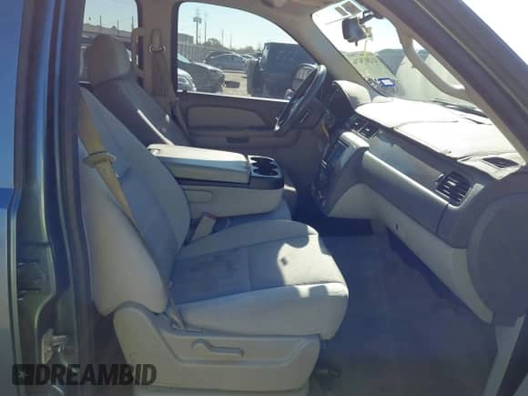2009 Chevrolet Tahoe LS с VIN 1GNFC13CX9R157516, выставлен на аукционе IAAI как лот 41207676 с пробегом 250 538 миль миль и . История ставок и продаж доступна на DreamBid. Изображение 5.