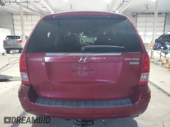 2007 Hyundai Entourage GLS с VIN KNDMC233076039155, выставлен на аукционе Copart как лот 87411035 с пробегом 201 993 миль миль и Списание • Salvage title. История ставок и продаж доступна на DreamBid. Изображение 6.