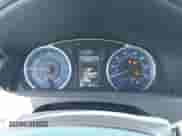 2017 Toyota Camry XLE z VIN 4T1BF1FK6HU369645, wystawiony jako IAAI lot #42371611 z przebiegiem 65 716 mil mil oraz . Historia ofert i sprzedaży dostępna na DreamBid. Obrazek 16.