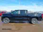 2022 Chevrolet Silverado 1500 RST z VIN 3GCUDEET1NG534651, wystawiony jako IAAI lot #41698902 z przebiegiem 44 823 mil mil oraz . Historia ofert i sprzedaży dostępna na DreamBid. Obrazek 14.