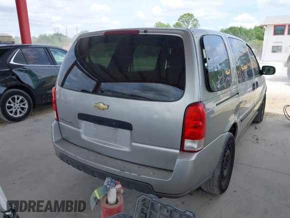 2006 Chevrolet Uplander LS Fleet с VIN 1GNDV23L56D247088, выставлен на аукционе IAAI как лот 42198587 с пробегом 177 903 миль миль и . История ставок и продаж доступна на DreamBid. Изображение 4.
