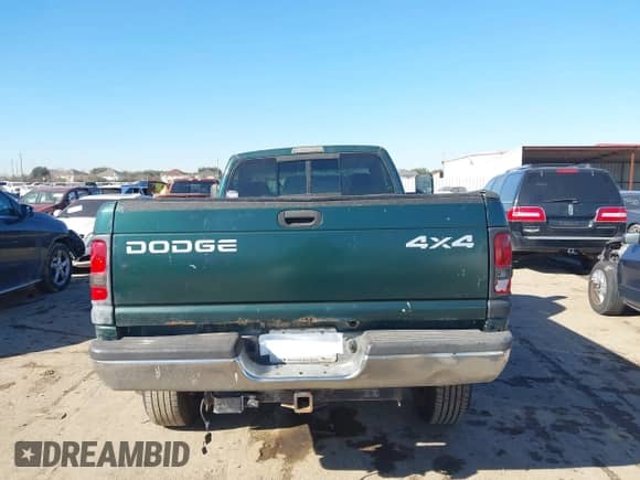 2002 Dodge 2500 with VIN 3B7KF26Z12M228338, listed as a IAAI auction lot 41413851 with 115,534 mi miles and . Bid and sale history available at DreamBid. Image 16.