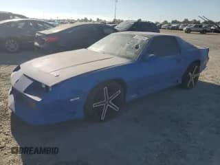1991 Chevrolet Camaro RS с VIN 1G1FP23E2ML136877, выставлен на аукционе Copart как лот 66995864 с пробегом 161 900 миль миль и Списание • Salvage title. История ставок и продаж доступна на DreamBid. Изображение 1.