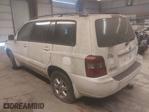 2006 Toyota Highlander z VIN JTEHP21A060172941, wystawiony jako IAAI lot #42846945 z przebiegiem 179 955 mil mil oraz . Historia ofert i sprzedaży dostępna na DreamBid. Obrazek 3.