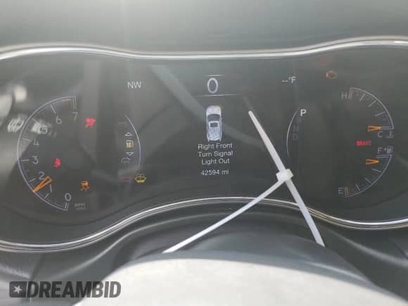 2022 Jeep Grand Cherokee Laredo X с VIN 1C4RJFAG5NC162232, выставлен на аукционе Copart как лот 63739205 с пробегом 42 594 миль миль и Списание • Salvage title. История ставок и продаж доступна на DreamBid. Изображение 9.