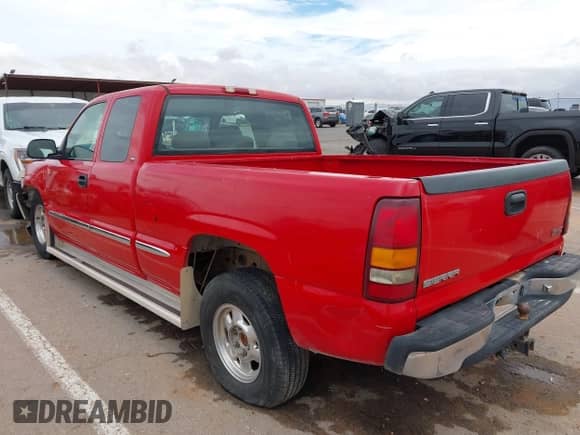 2000 GMC Sierra 1500 SLE z VIN 1GTEC19T4YZ165637, wystawiony jako IAAI lot #42532810 z przebiegiem 180 104 mil mil oraz . Historia ofert i sprzedaży dostępna na DreamBid. Obrazek 14.