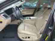 2015 Hyundai Genesis 3.8L с VIN KMHGN4JE2FU021253, выставлен на аукционе Copart как лот 83924985 с пробегом 143 091 миль миль и Списание • Salvage title. История ставок и продаж доступна на DreamBid. Изображение 7.