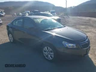 2013 Chevrolet Cruze LS с VIN 1G1PB5SG4D7159500, выставлен на аукционе IAAI как лот 41744134 с пробегом 97 346 миль миль и . История ставок и продаж доступна на DreamBid. Изображение 1.