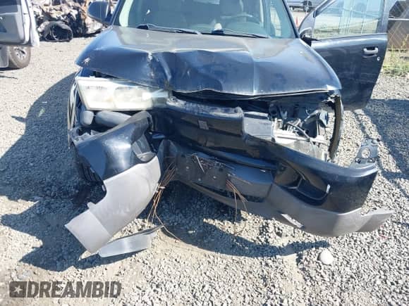 2005 Saturn VUE with VIN 5GZCZ23DX5S808895, listed as a IAAI auction lot 42442349 with 127,739 mi miles and . Bid and sale history available at DreamBid. Image 6.