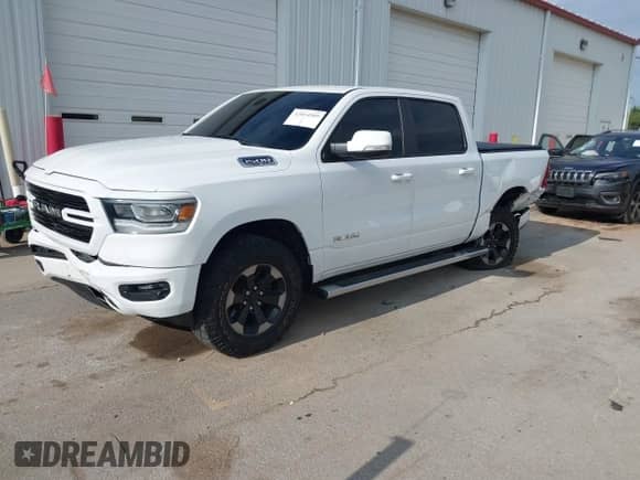 2019 Ram 1500 Big Horn with VIN 1C6SRFFT6KN699361, listed as a IAAI auction lot 42834909 with 70,128 mi miles and . Bid and sale history available at DreamBid. Image 2.