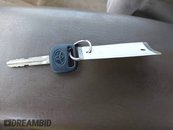 2001 Toyota Tacoma с VIN 5TEWN72N21Z812222, выставлен на аукционе IAAI как лот 42823574 с пробегом 229 136 миль миль и . История ставок и продаж доступна на DreamBid. Изображение 11.