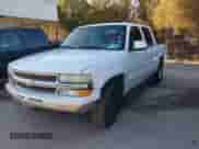 2002 Chevrolet Suburban LS with VIN 3GNFK16Z02G225380, listed as a IAAI auction lot 41324572 with 427,971 mi miles and . Bid and sale history available at DreamBid. Image 2.