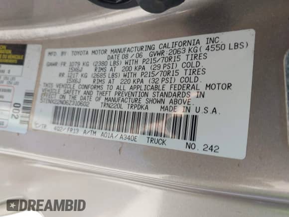 2006 Toyota Tacoma с VIN 5TENX22N06Z310602, выставлен на аукционе IAAI как лот 42956690 с пробегом 117 878 миль миль и . История ставок и продаж доступна на DreamBid. Изображение 9.