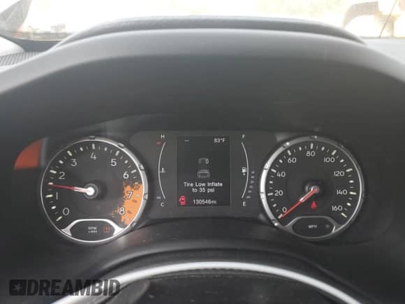 2017 Jeep Renegade Altitude with VIN ZACCJBBHXHPF20561, listed as a Copart auction lot 70382104 with 130,546 mi miles and Salvage title. Bid and sale history available at DreamBid. Image 9.
