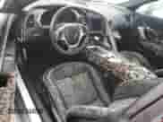 2014 Chevrolet Corvette Z51 3LT z VIN 1G1YM2D76E5119376, wystawiony jako Copart lot #75007724 z przebiegiem Nie podano mil oraz Nie do naprawy • Non repairable. Historia ofert i sprzedaży dostępna na DreamBid. Obrazek 8.