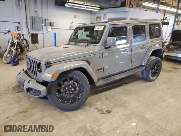 2021 Jeep Wrangler Unlimited Sahara High Altitude with VIN 1C4HJXEMXMW821386, listed as a Copart auction lot 52482324 with 19,933 mi miles and Salvage title. Bid and sale history available at DreamBid. Image 1.