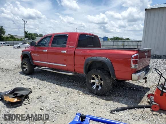 2006 Dodge RAM with VIN 3D3LX39C46G270058, listed as a Copart auction lot 61541975 with 142,867 mi miles and Salvage title. Bid and sale history available at DreamBid. Image 2.