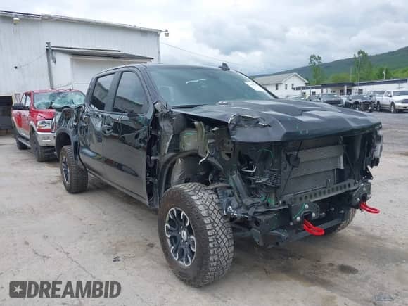 2023 Chevrolet Silverado 1500 ZR2 with VIN 3GCUDHEL0PG130793, listed as a IAAI auction lot 42187853 with 32,727 mi miles and . Bid and sale history available at DreamBid. Image 6.