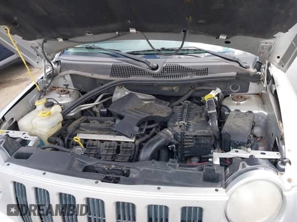 2008 Jeep Compass Sport с VIN 1J8FT47088D649623, выставлен на аукционе IAAI как лот 42862040 с пробегом 193 485 миль миль и . История ставок и продаж доступна на DreamBid. Изображение 10.