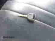 2003 Chevrolet Astro Cargo z VIN 1GCDM19X73B114730, wystawiony jako IAAI lot #42750243 z przebiegiem 247 673 mil mil oraz . Historia ofert i sprzedaży dostępna na DreamBid. Obrazek 11.