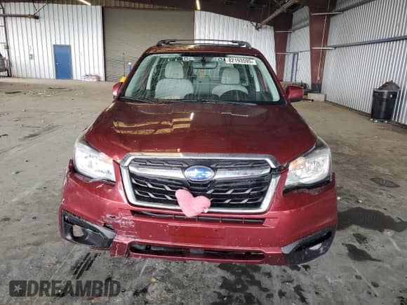 2018 Subaru Forester Premium z VIN JF2SJAGC3JH459281, wystawiony jako Copart lot #82193595 z przebiegiem 112 890 mil mil oraz Szkoda całkowita • Salvage title. Historia ofert i sprzedaży dostępna na DreamBid. Obrazek 5.