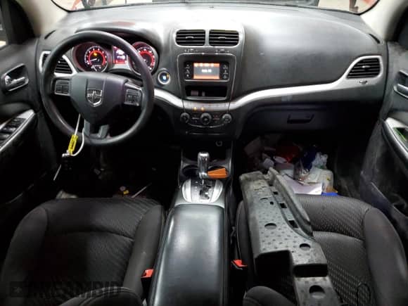 2013 Dodge Journey SXT с VIN 3C4PDCBG1DT634571, выставлен на аукционе Copart как лот 72011145 с пробегом 284 754 миль миль и Чистый • Clean title. История ставок и продаж доступна на DreamBid. Изображение 8.