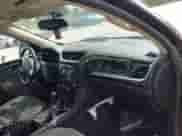 2017 Chevrolet Traverse LT с VIN 1GNKRGKD0HJ350880, выставлен на аукционе IAAI как лот 42739400 с пробегом Не указан миль и . История ставок и продаж доступна на DreamBid. Изображение 18.