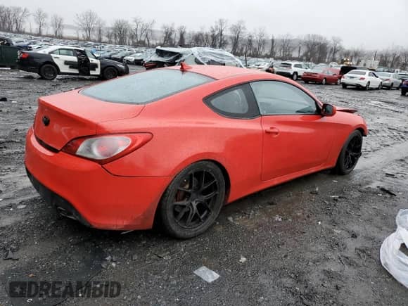 2010 Hyundai Genesis Coupe с VIN KMHHU6KH2AU007261, выставлен на аукционе Copart как лот 80636454 с пробегом 125 637 миль миль и На запчасти • Non repairable. История ставок и продаж доступна на DreamBid. Изображение 3.
