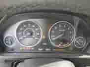 2018 BMW 3 Series 320i xDrive z VIN WBA8A3C56JA491885, wystawiony jako Copart lot #58156455 z przebiegiem 63 667 mil mil oraz Szkoda całkowita • Salvage title. Historia ofert i sprzedaży dostępna na DreamBid. Obrazek 9.