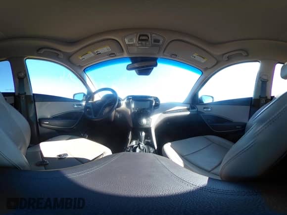 2017 Hyundai Santa Fe Ultimate с VIN 5XYZW4LA9HG493684, выставлен на аукционе IAAI как лот 43042305 с пробегом 116 767 миль миль и . История ставок и продаж доступна на DreamBid. Изображение 18.