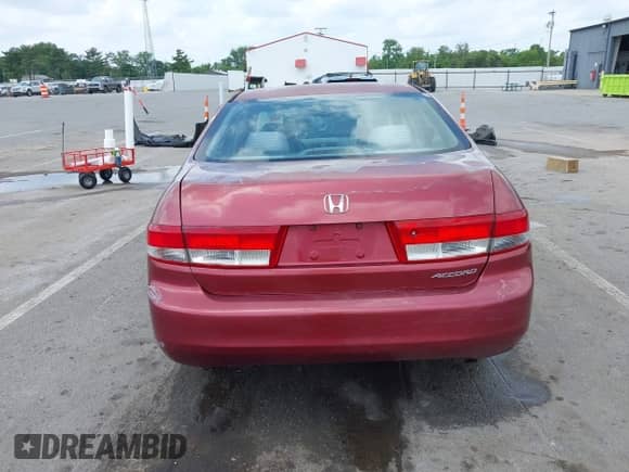 2004 Honda Accord LX z VIN 1HGCM66394A085086, wystawiony jako IAAI lot #42513147 z przebiegiem 199 275 mil mil oraz . Historia ofert i sprzedaży dostępna na DreamBid. Obrazek 16.