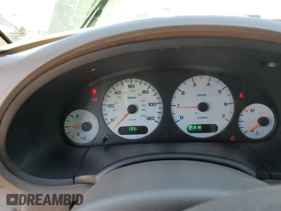 2001 Dodge Caravan SE with VIN 2B4GP44G01R149005, listed as a Copart auction lot 72375864 with 186,867 mi miles and Salvage title. Bid and sale history available at DreamBid. Image 9.