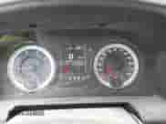 2014 Ram 1500 Express z VIN 1C6RR7KT8ES195443, wystawiony jako IAAI lot #43570668 z przebiegiem 191 724 mil mil oraz . Historia ofert i sprzedaży dostępna na DreamBid. Obrazek 7.