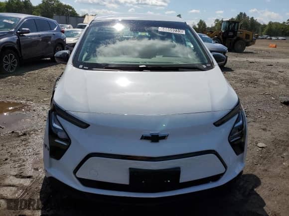 2023 Chevrolet Bolt EV 1LT z VIN 1G1FW6S03P4174360, wystawiony jako Copart lot #68859233 z przebiegiem 3 412 mil mil oraz . Historia ofert i sprzedaży dostępna na DreamBid. Obrazek 5.