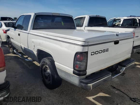 2001 Dodge 1500 с VIN 3B7HC12Y11G169962, выставлен на аукционе Copart как лот 79892374 с пробегом Не указан миль и На запчасти • Non repairable. История ставок и продаж доступна на DreamBid. Изображение 2.