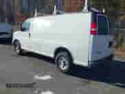 2021 Chevrolet Express Cargo z VIN 1GCWGAFP5M1214918, wystawiony jako IAAI lot #43456666 z przebiegiem 113 515 mil mil oraz . Historia ofert i sprzedaży dostępna na DreamBid. Obrazek 3.