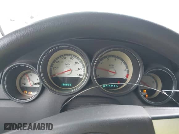 2008 Dodge Magnum SXT with VIN 2D4FV37VX8H225695, listed as a IAAI auction lot 42037741 with 196,099 mi miles and . Bid and sale history available at DreamBid. Image 15.