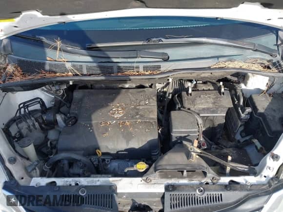 2011 Toyota Sienna LE AAS with VIN 5TDKK3DC1BS100701, listed as a IAAI auction lot 43453409 with 257,177 mi miles and . Bid and sale history available at DreamBid. Image 10.