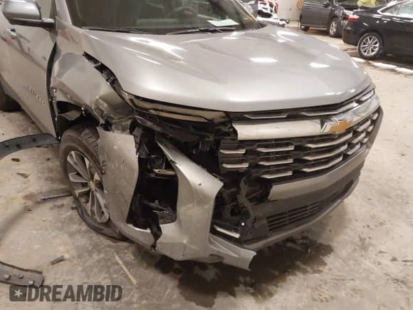 2025 Chevrolet Equinox AWD LT с VIN 3GNAXPEG5SL103717, выставлен на аукционе IAAI как лот 41389601 с пробегом 4 617 миль миль и . История ставок и продаж доступна на DreamBid. Изображение 6.