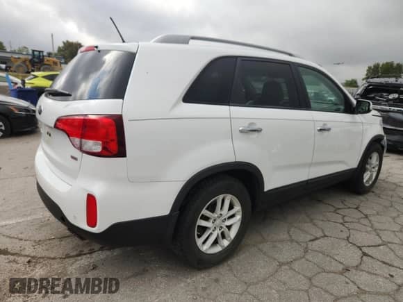 2014 Kia Sorento LX с VIN 5XYKT3A67EG526034, выставлен на аукционе Copart как лот 81460215 с пробегом 112 233 миль миль и Списание • Salvage title. История ставок и продаж доступна на DreamBid. Изображение 3.