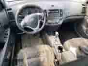 2012 Hyundai Elantra GLS z VIN KMHDC8AE8CU138170, wystawiony jako Copart lot #67416755 z przebiegiem 155 676 mil mil oraz Szkoda całkowita • Salvage title. Historia ofert i sprzedaży dostępna na DreamBid. Obrazek 8.