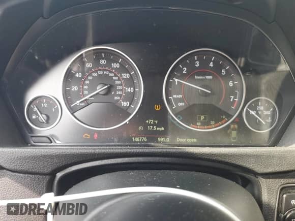 2015 BMW 4 Series 428i xDrive z VIN WBA4C9C58FD330455, wystawiony jako Copart lot #60933335 z przebiegiem 146 776 mil mil oraz Szkoda całkowita • Salvage title. Historia ofert i sprzedaży dostępna na DreamBid. Obrazek 9.